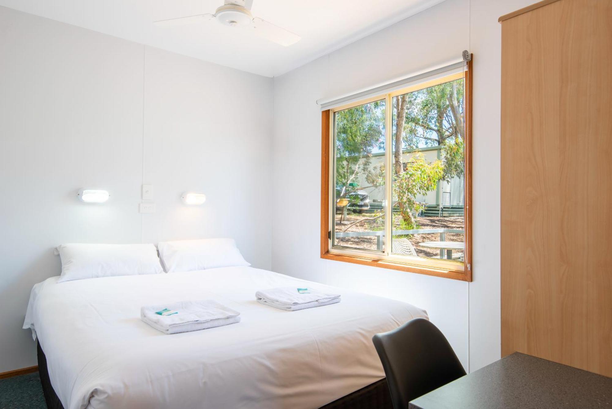 BIG4 Naracoorte Holiday Park Exterior foto